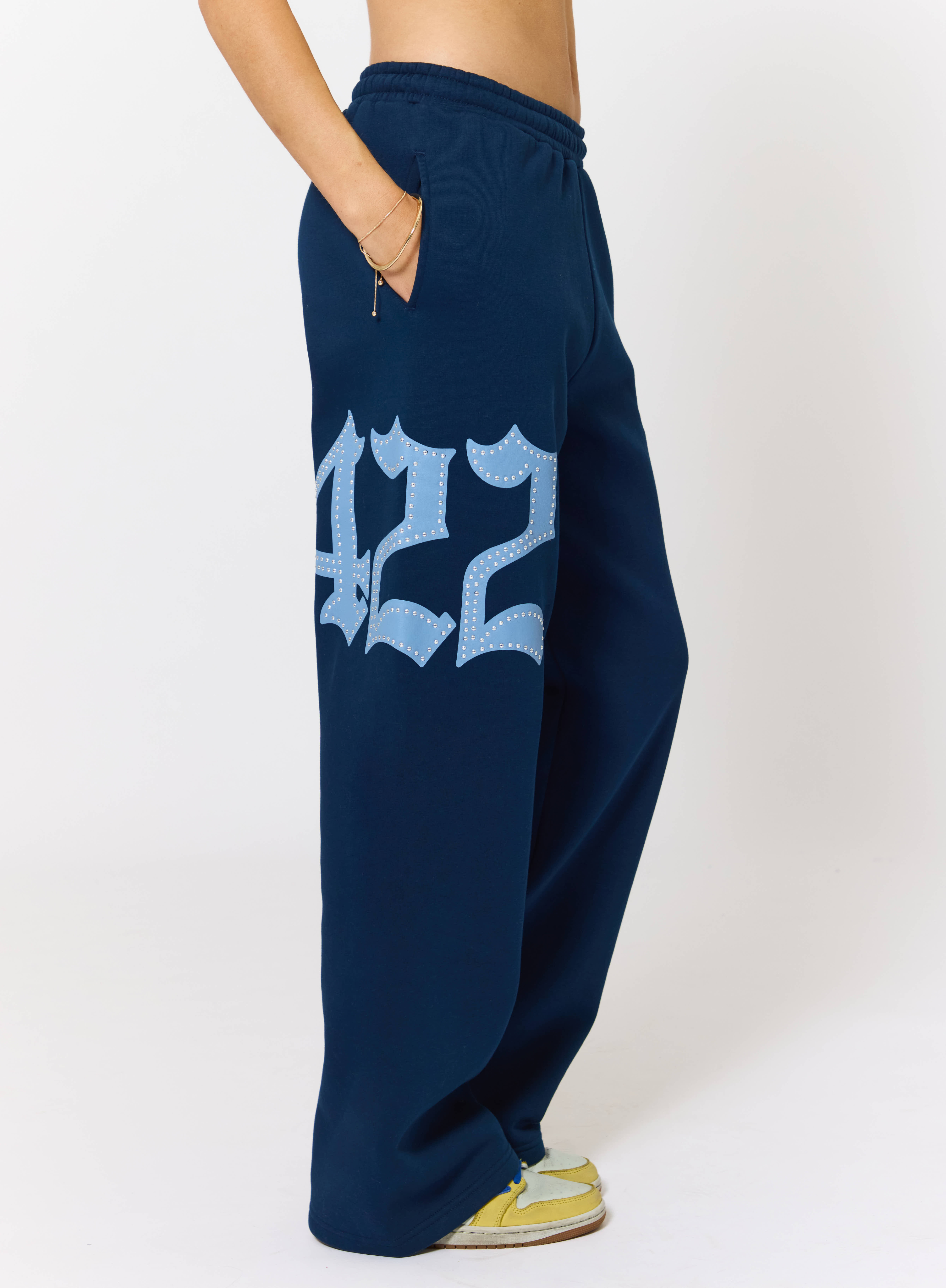 422 Joggers - Navy – Dès Vu