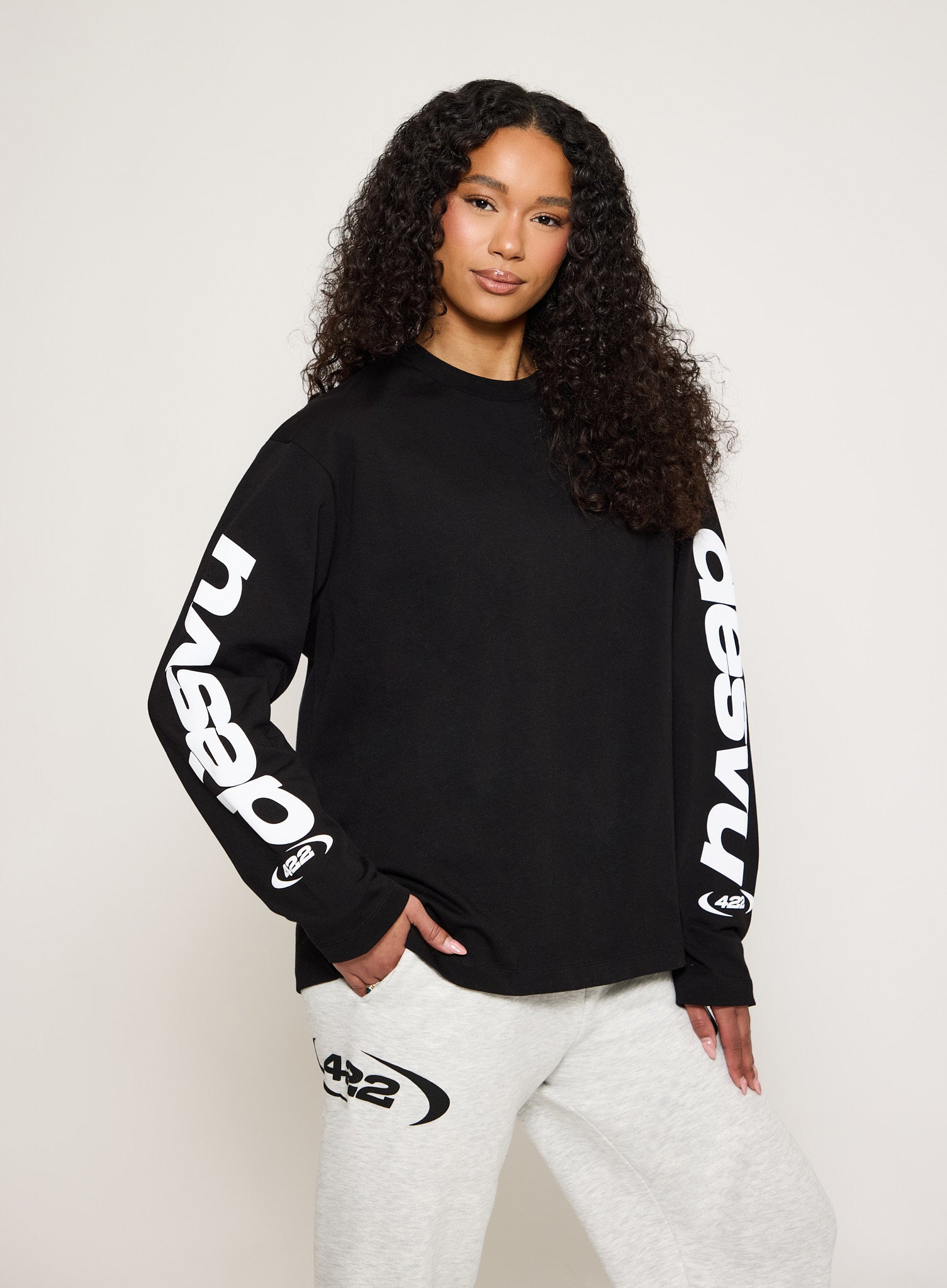Black_123348.jpg?v=1769592998
