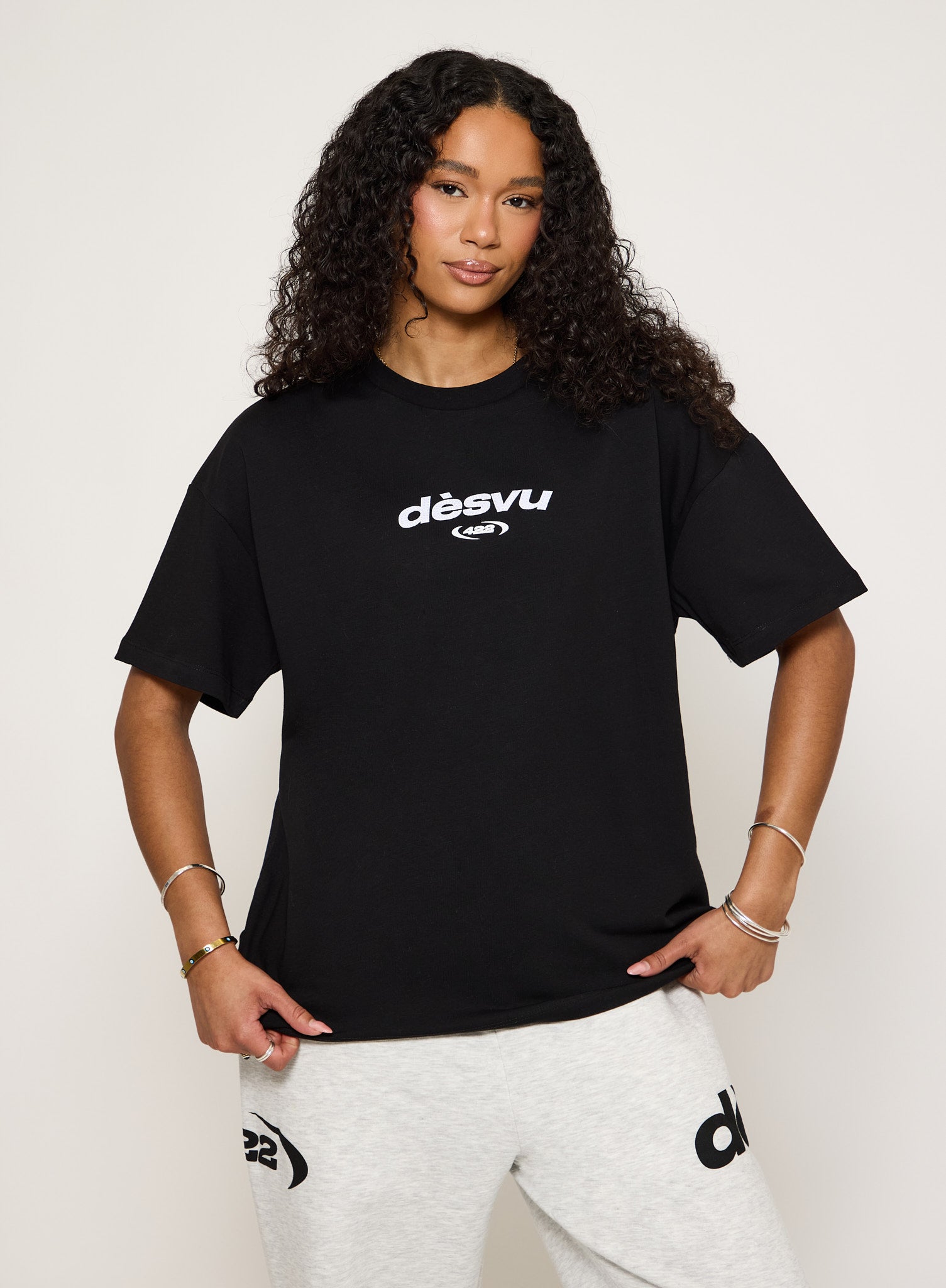 トップス 21aw turning logo over size damage tee 422 Oversized Tee - Black – Dès Vu