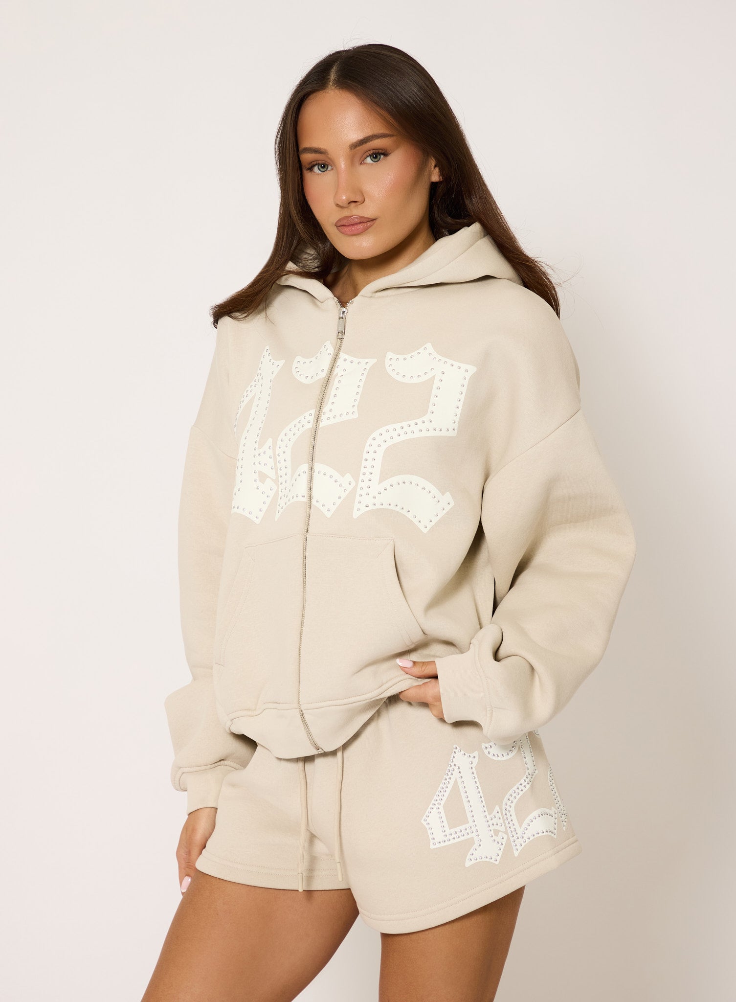 トップス RITAO CHANSTUSSY ZIP HOODIE GUAM 422 Oversized Zip Hoodie - Stone – Dès Vu